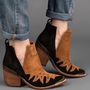 Jeffrey Campbell 'Olinda Western Bootie'